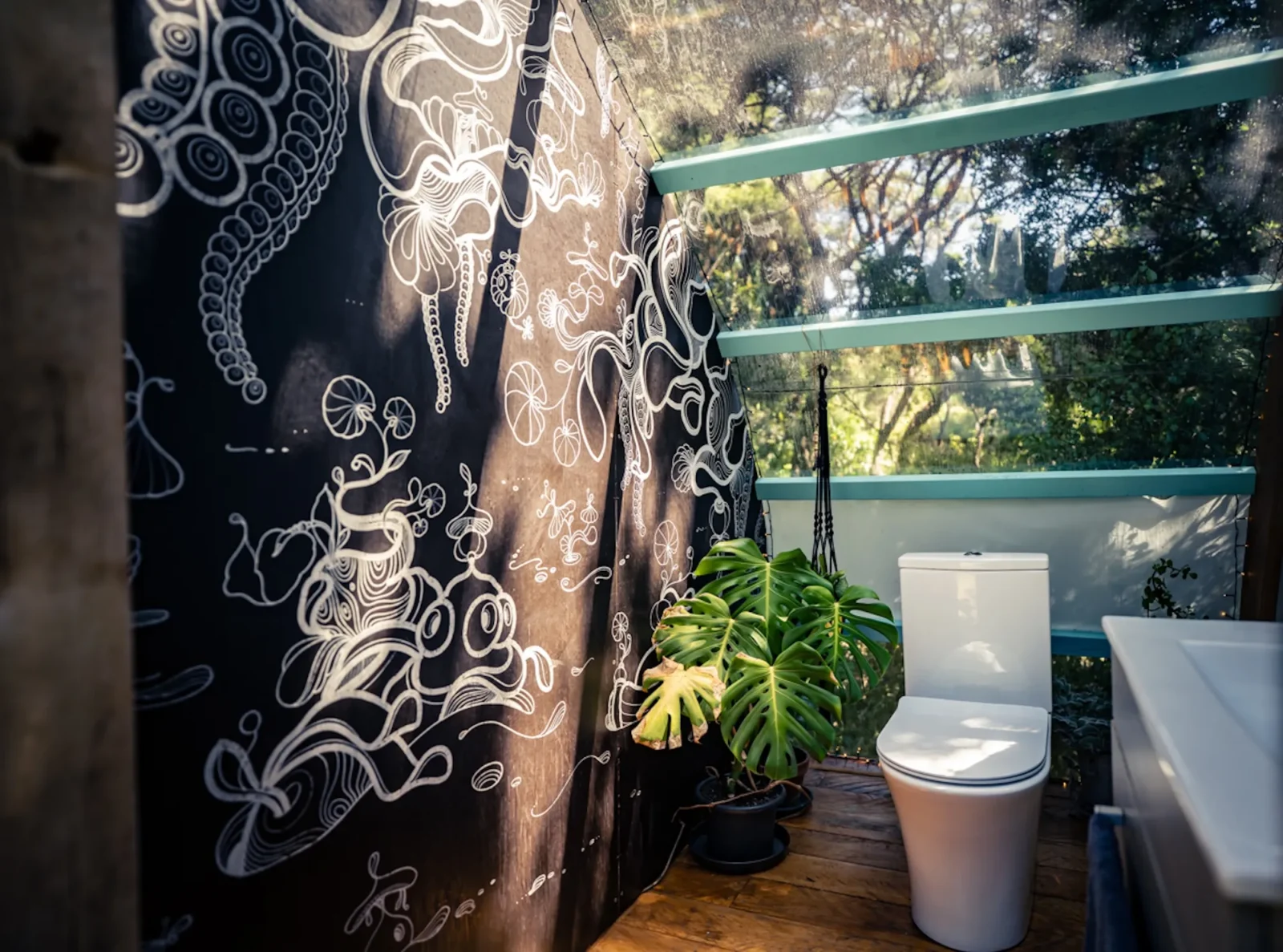 Decoration in the bathroom at Totara Enclave